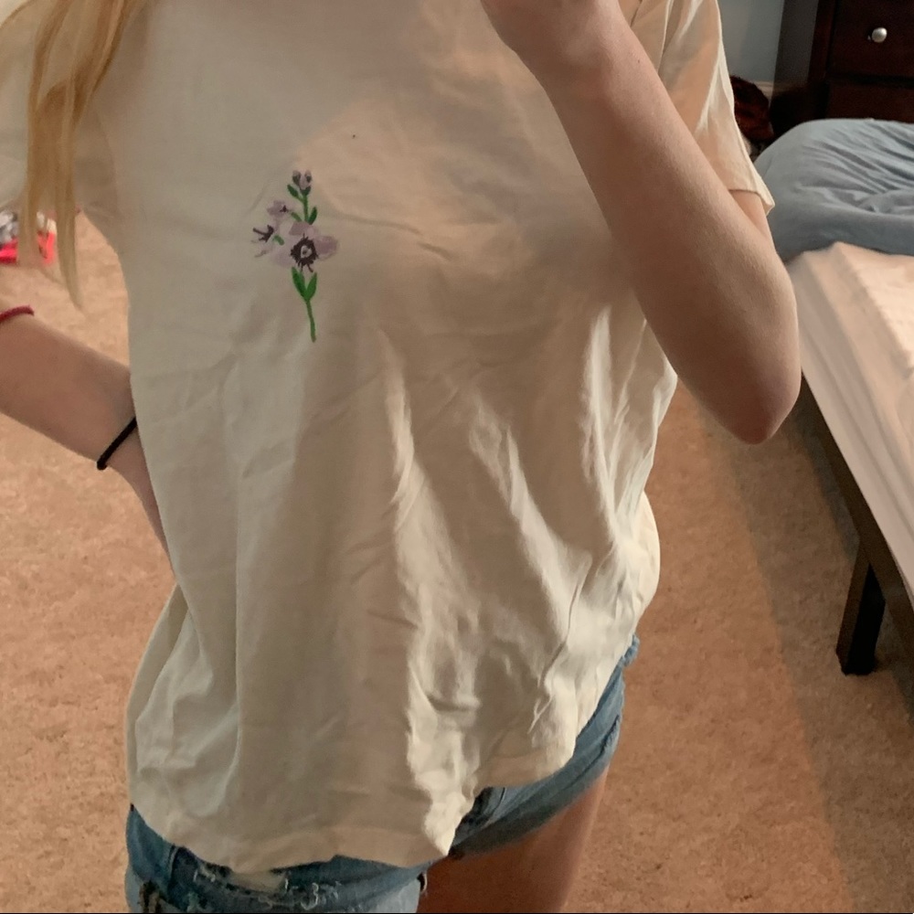 tee shirt